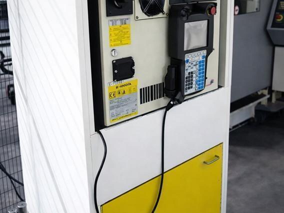 Huron K3X8F - X: 780 - Y: 700 - Z: 500 mm CNC - 5 axes