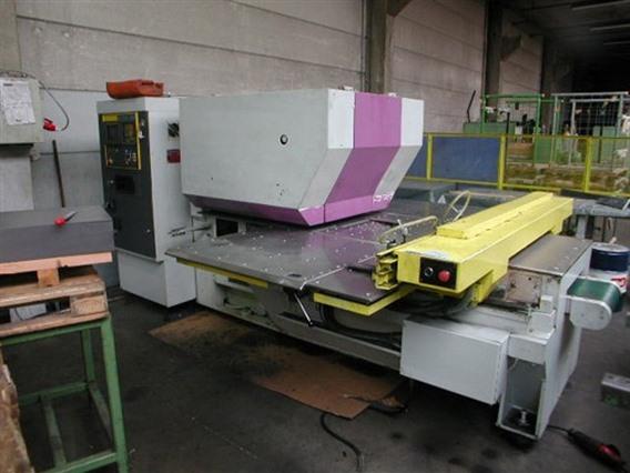 Murata cnc Centrum 2000