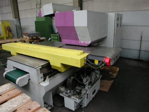Murata cnc Centrum 2000