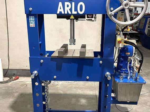 Arlo HP precision press 30 ton