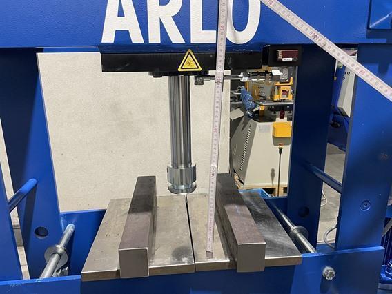 Arlo HP precision press 30 ton