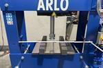Arlo HP precision press 30 ton