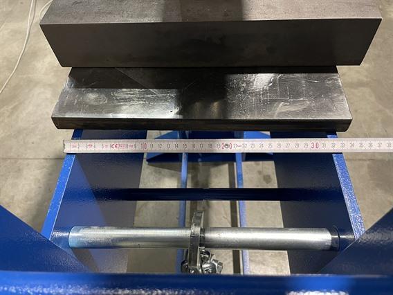 Arlo HP precision press 30 ton