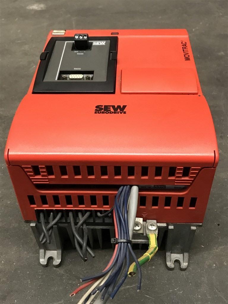 SEW EURODRIVE MOVİTRAC 31C008 503 4 00 SÜRÜCÜ Uçar Otomasyon SEW EURODRIVE MOVİTRAC 31C008 503 4 00 SÜRÜCÜ Uçar Otomasyon
