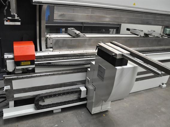 LVD PPEB Turbo EFL 220 ton x 3100 mm CNC
