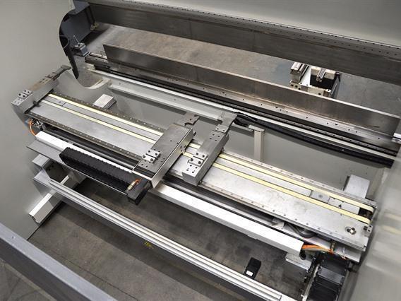 LVD PPEB Turbo EFL 220 ton x 3100 mm CNC
