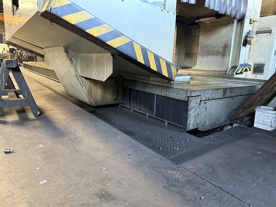 Unisign Uniport 6 X: 8000 - Y: 2500 - Z: 800 mm CNC 5 axes