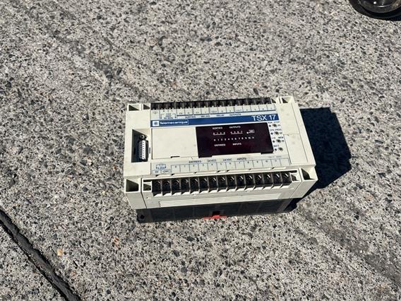 Telemecanique TSX 17 PLC