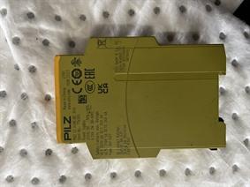 Pilz PNOZ X2 774303, Various