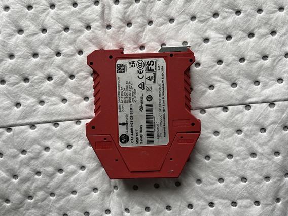 Allen Bradley 440R-N23126 SER-C MSR 127T Safety Relais