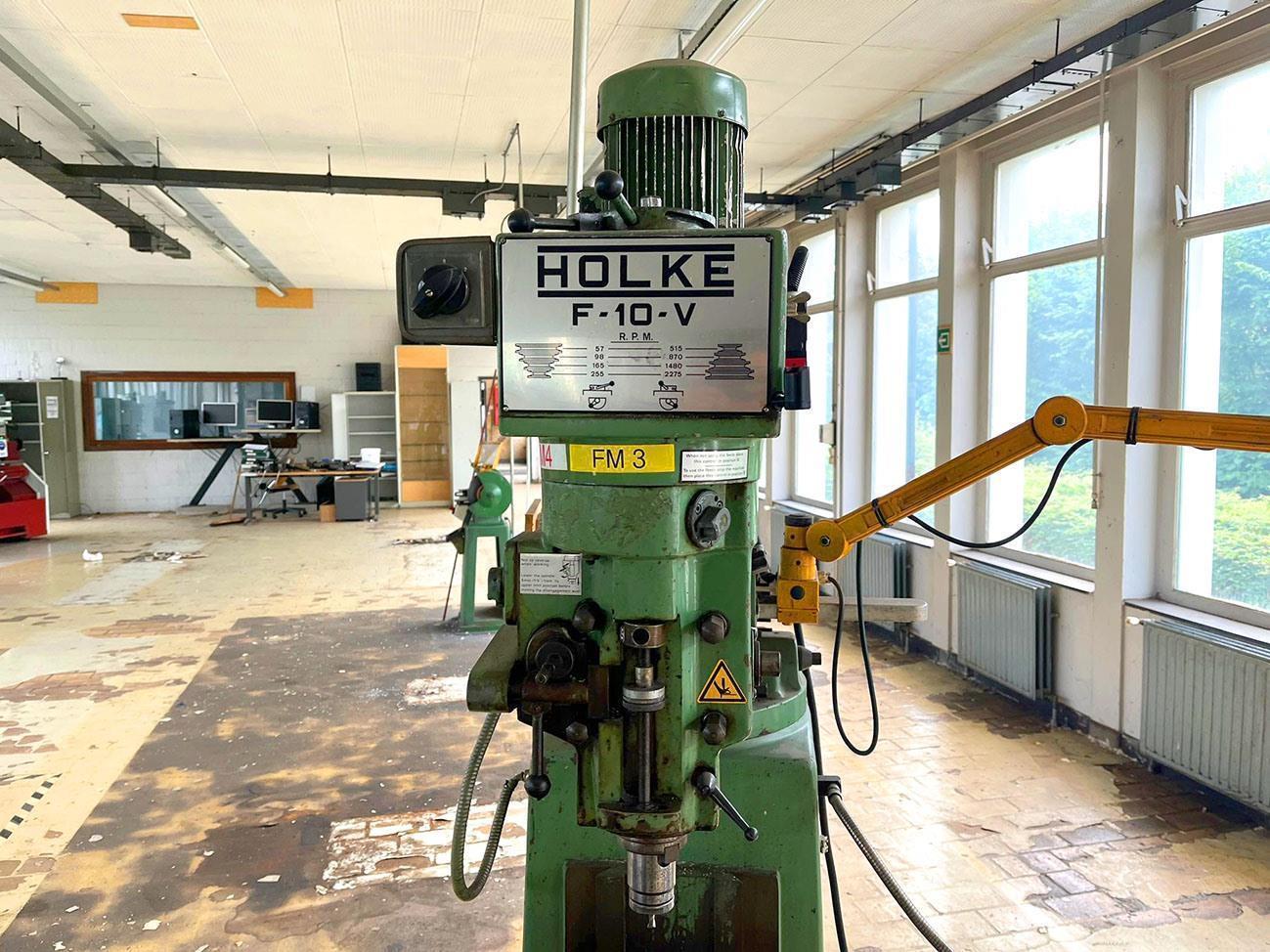 Holke F-10-V X: 815 – Y: 400 – Z: 420 mm — Universal Milling machines & CNC — photo 3