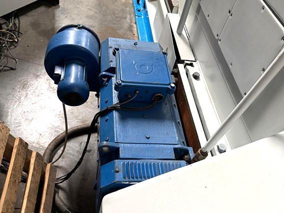 Arlo Ø 1250 x 8000 mm