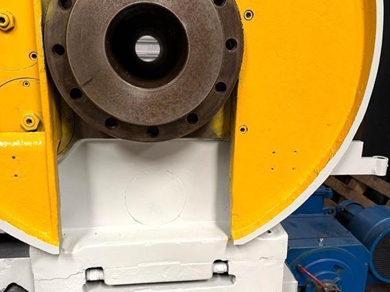 Arlo Ø 1250 x 8000 mm