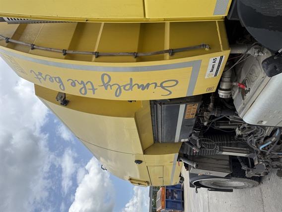 volvo Cleaning Truck 