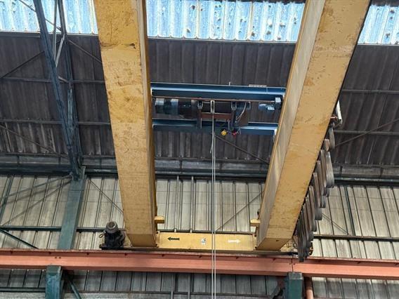 Demag 2 x 3.2 Ton x 22 900 mm