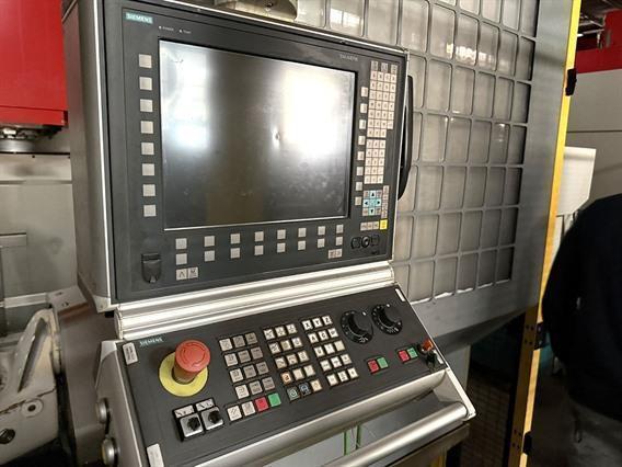 Breton X: 900 - Y: 900 - Z: 600 mm CNC