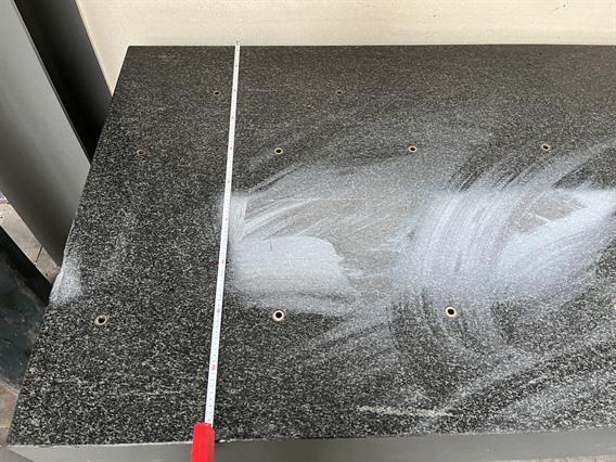 Brown & Sharp GRANITE SURFACE PLATE - 1000 x 2000 mm