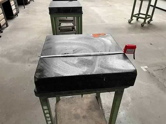 Brown & Sharp Granit surface plate 500 x 500 mm