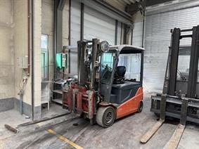Toyota 8FBMT35, Veicoli (carrelli elevatori - carico - pulizia, ecc.)