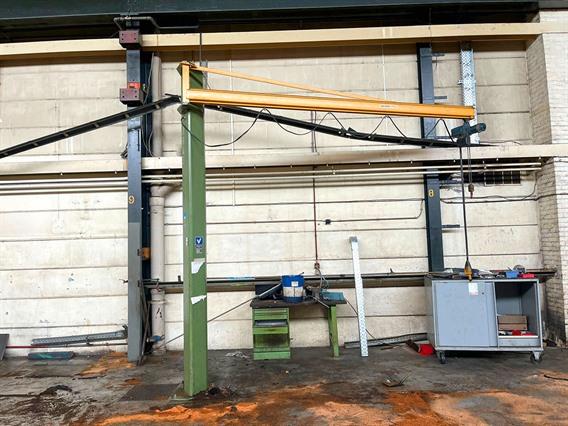 Demag Jib crane 250 kg