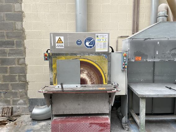 Danoflex Ø 800 mm cylindrical abrasive grinding