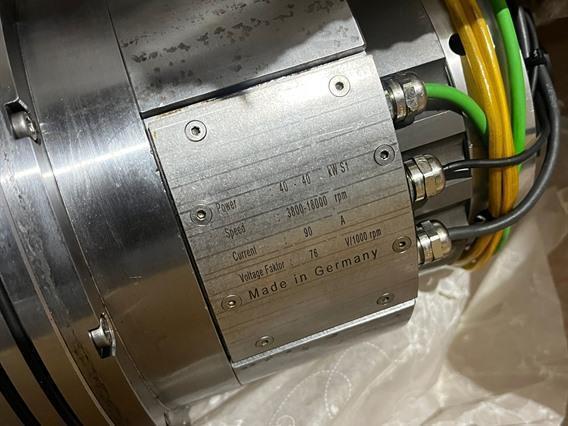 Breton Ultrix 800 X: 800 - Y: 900 - Z: 600 mm CNC