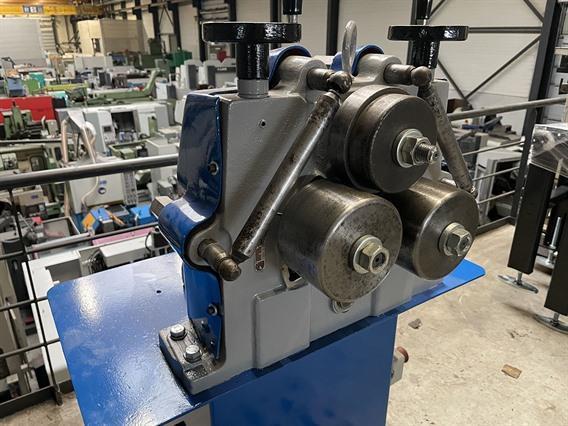 Tauring DR1 section bending