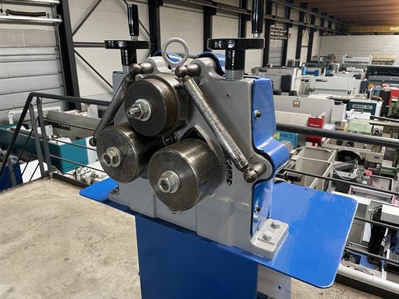 Tauring DR1 section bending