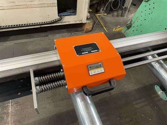 ZM 6 + 6 meter rollerconveyors with manual backgauge