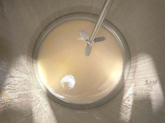 Typhoon mixer and barrel