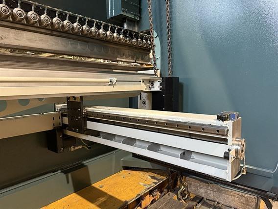 Haco ERM 320 ton x 6100 mm CNC