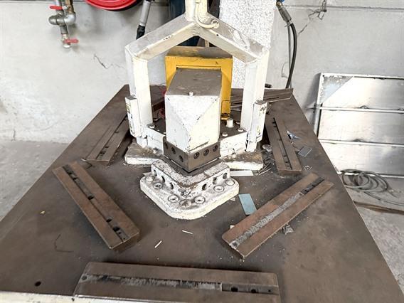 Swisstool 100 x 3 mm (fixed)