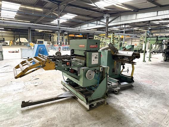 Dimeco Decoiler + microfeeder