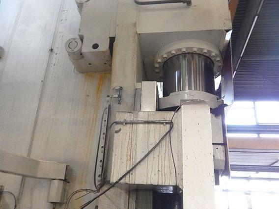 GWF - Heavy Duty 4000 ton x 16 200 mm CNC