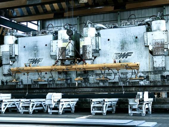 GWF - Heavy Duty 4000 ton x 16 500 mm CNC 