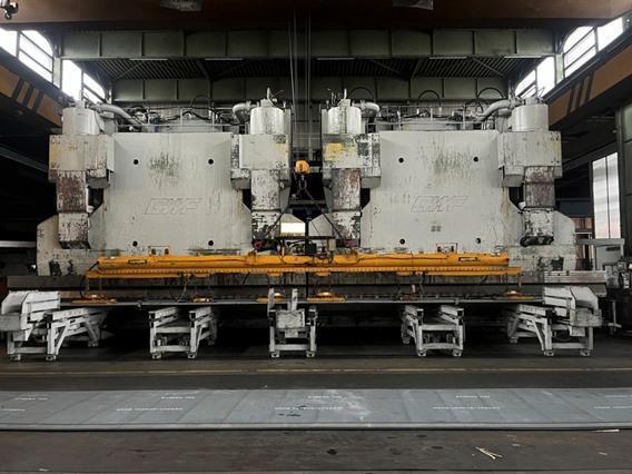 GWF - Heavy Duty 4000 ton x 16 500 mm CNC 