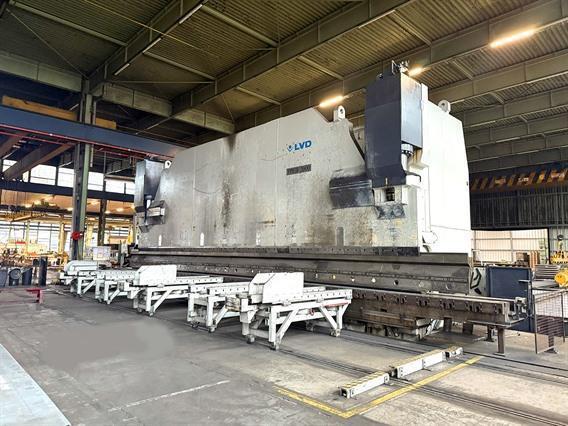 LVD PPEB 2000 ton x 14 meter CNC
