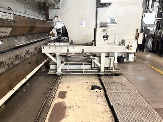 LVD PPEB 2000 ton x 14 meter CNC