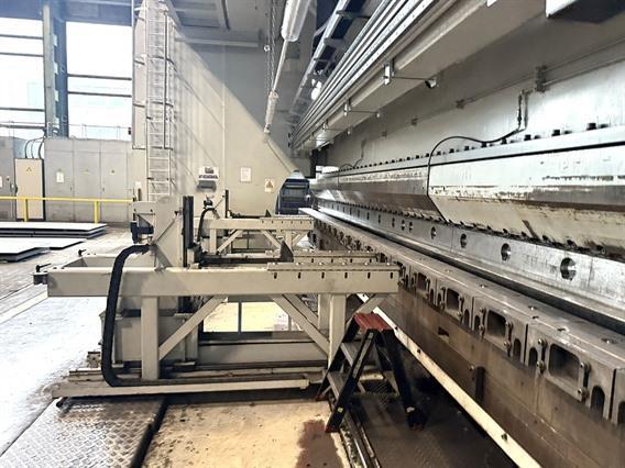 LVD PPEB 2000 ton x 14 meter CNC