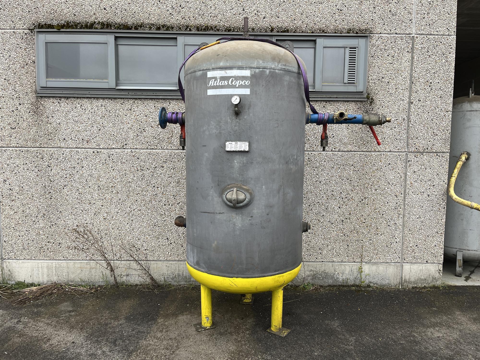 Atlas-Copco 1500 liter tank pressure vessel — Driven assemblies / Compressors — photo 1