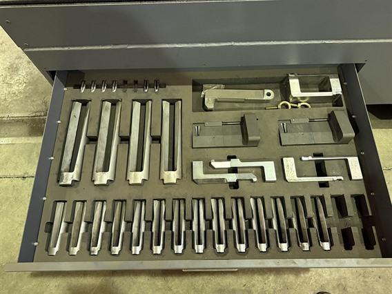 Robohelix RX250 CNC flight forming machine