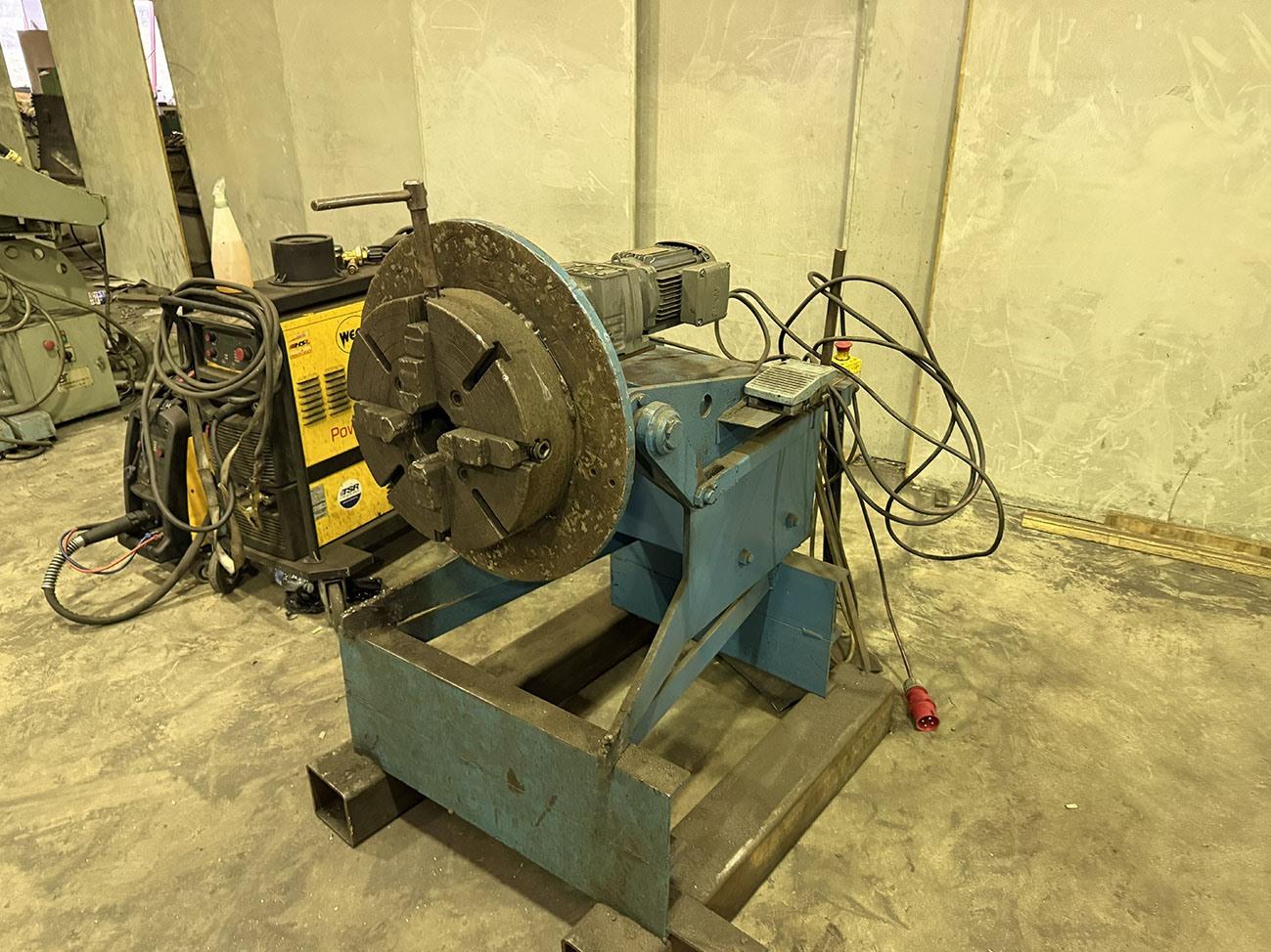 SAF welding manipulator — Turning gears – Positioners – Welding dericks & -pinchtables — photo 1