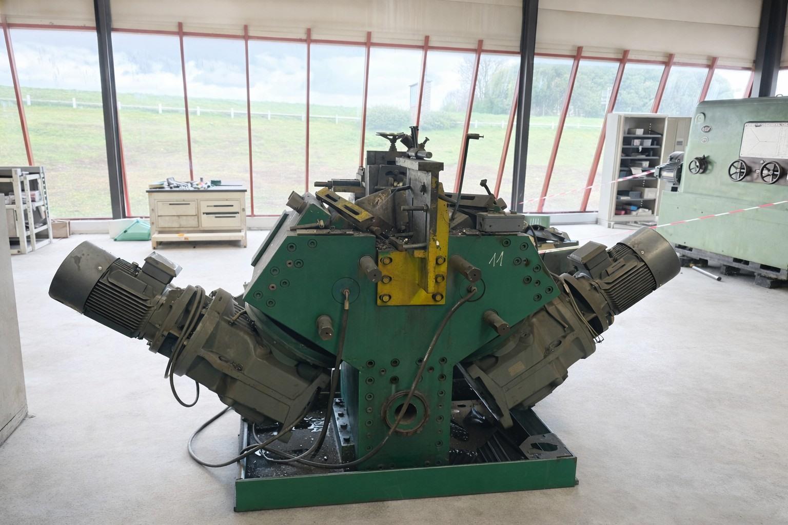 Vert Machine Used Hor+Vert profilemachines, section bending rolls & seam ...