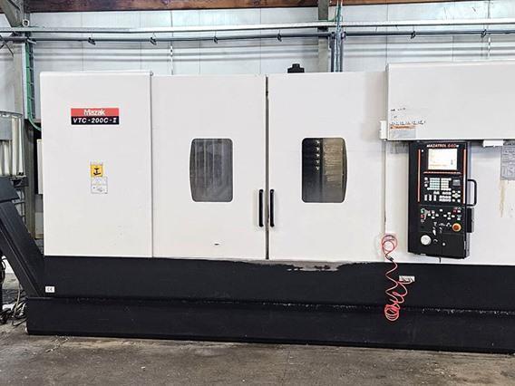 Mazak VTC 200C-II X: 1660 - Y: 510 - Z: 510 mm CNC