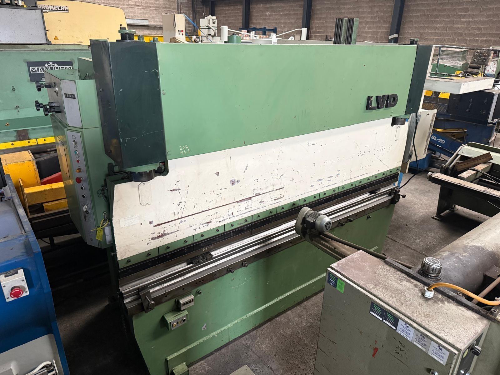 LVD PP 80 ton x 3100 mm — Hydraulic press brakes — photo 1