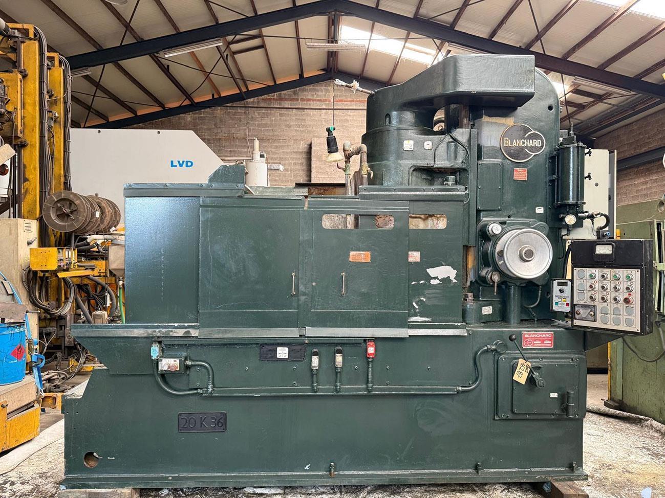 Blanchard dia 900 mm — Surface grinders with vertical spindle — photo 1