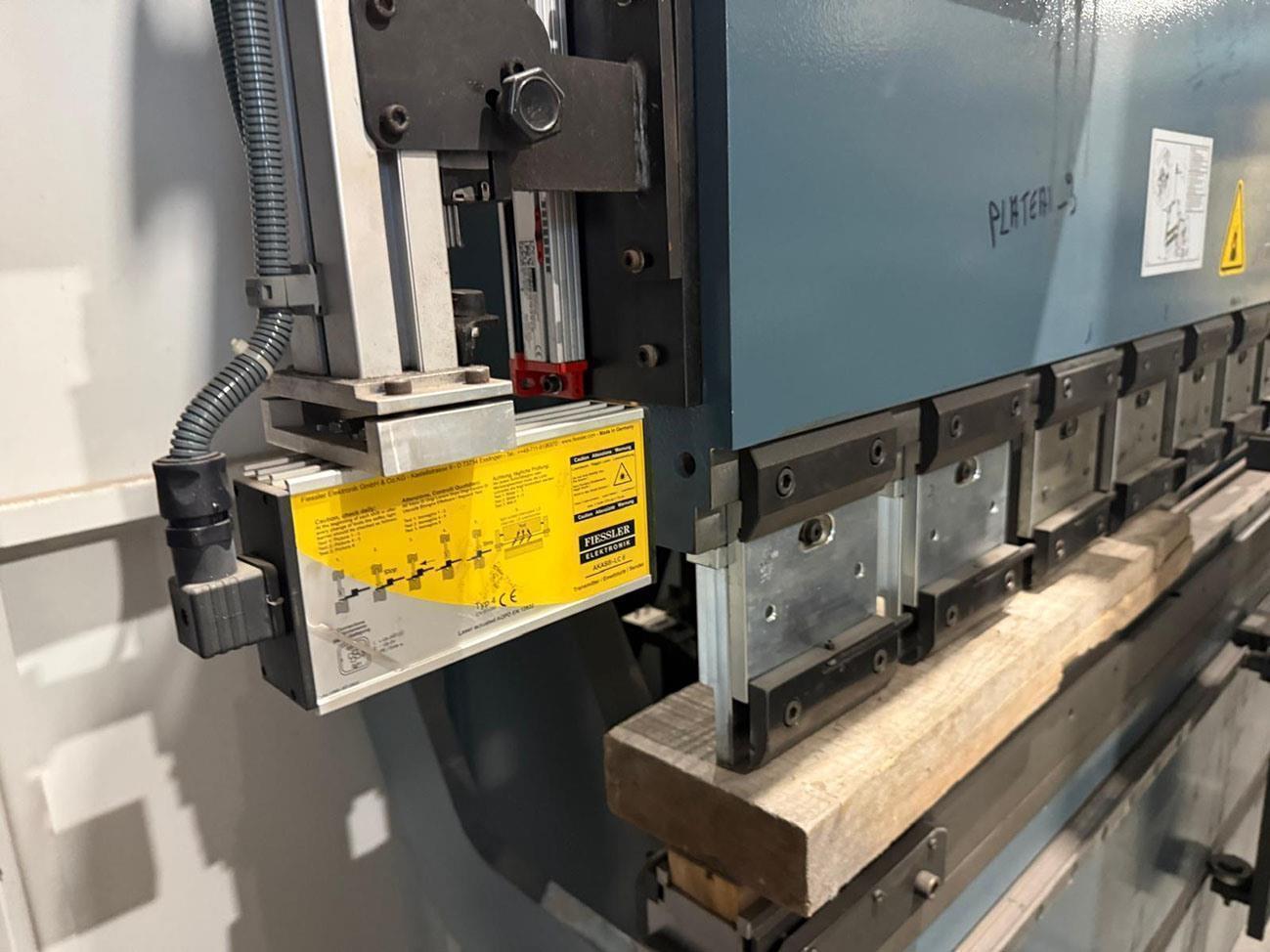 Durma AD-S 175 ton x 3700 mm CNC — Hydraulic press brakes — photo 7