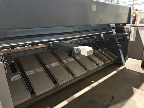 Durma SB 3100 x 6 mm CNC