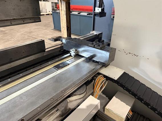 LVD PPEB-EFL Turbo 220 ton x 4100 mm CNC