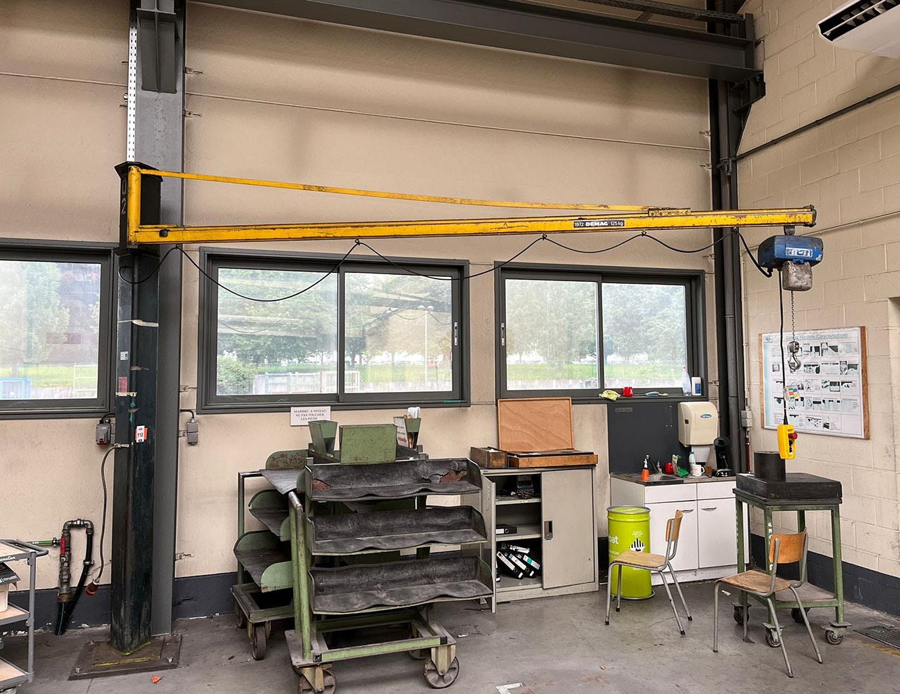 Demag Jib crane 125 kg — Conveyors, Overhead Travelling Crane, Jig Cranes — photo 1